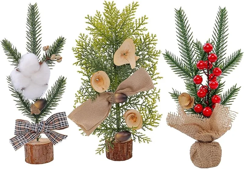 Spydge 3 Piezas Mini Árboll de Navidad Escritorio Árbol de Navidad 25cm Christmas Tabletop Tree Árbol de Navidad Artificial con Adornos Cono de Pino, Bowknot y Bayas Rojas Decoración Navideña Árbo — Decoracion Navidad