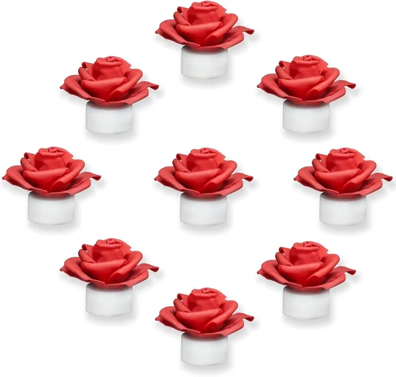 SupBri 2 velas LED de té con pétalos de rosa artificiales, velas románticas sin llama que funcionan con pilas para San Valentín, propuestas de boda, decoración de Navidad (rojo) — Cena a la luz de velas