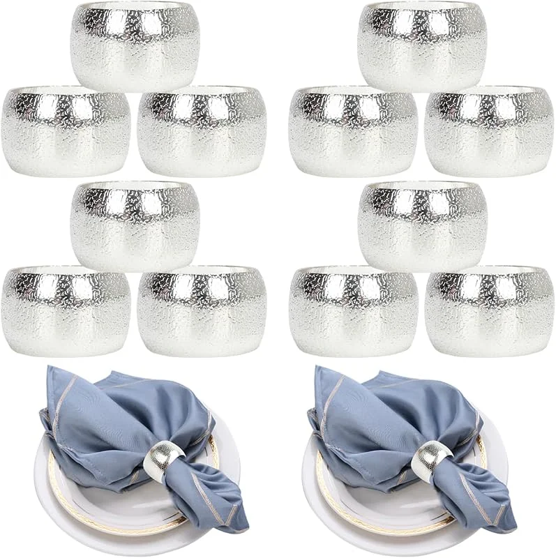 Visita la tienda de HuaLiSiJi Servilleteros Individuales Plateados Anillos de Servilletas Metal 12 Piezas, para Navidad Acción de Gracias Boda Fiesta Cena Familiar (Plata 12 Piezas) — Adviento y mesa