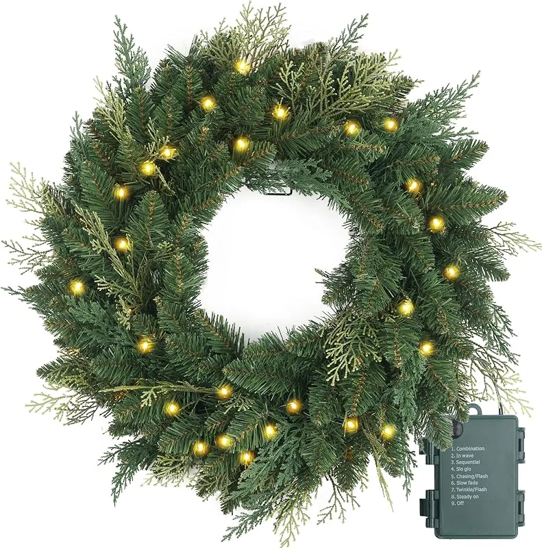 HomeKaren Corona de Navidad preiluminada de 61 cm con 50 Luces LED y Puntas de cupresso, Funciona con Pilas, Coronas de Navidad Artificiales para Puerta Delantera con Luces de Temporizador, Corona para — Decoracion Navidad