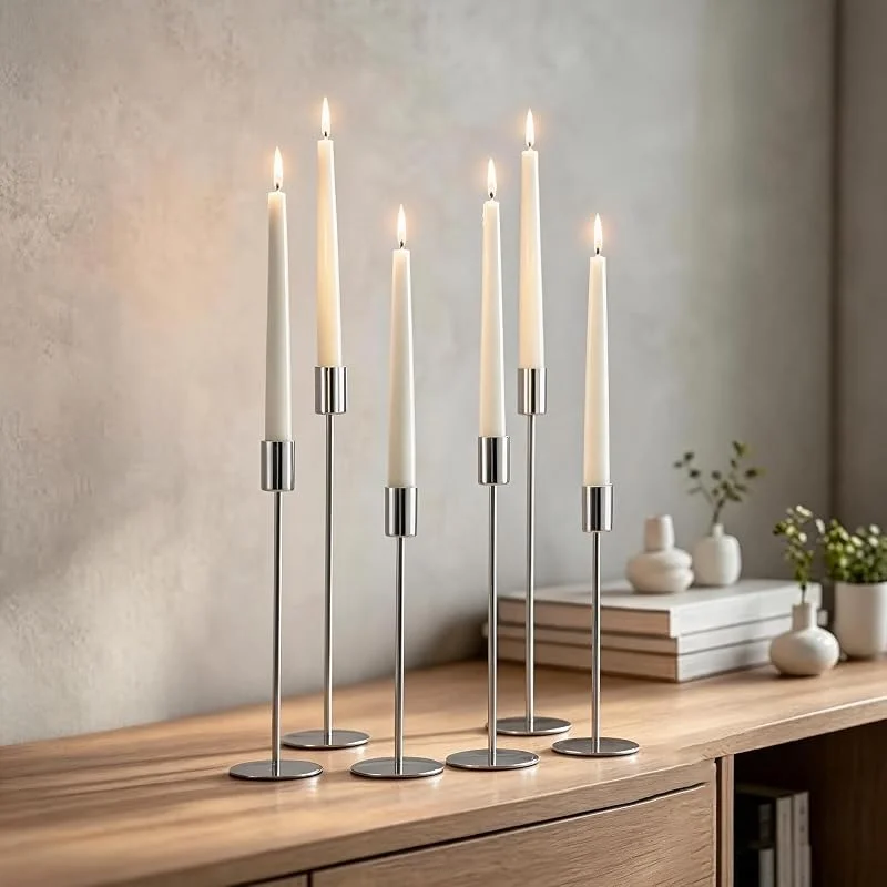 AUMAYCO Portavelas plateados, portavelas cónicos de metal, candelabros plateados modernos vintage para centros de mesa, bodas, mesas de comedor, decoración del hogar (juego de 6) — Cena a la luz de velas