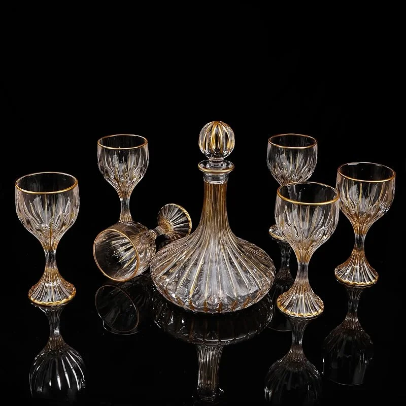 Puremagics Decantador de whisky de cristal dorado pintado a mano con tapón de vidrio, cristal sin plomo, 1500 ml, elegante jarra de licor para whisky, escocés, bourbon y licores (decantador y 6 vasos) — Vino y mesa festiva