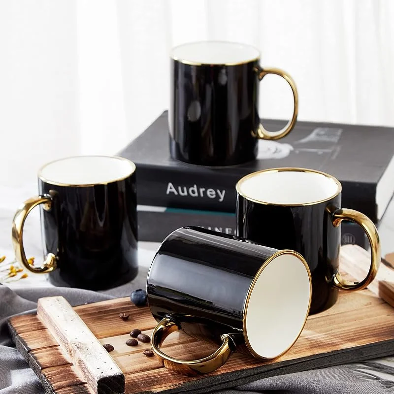 Visita la tienda de DUJUST DUJUST Juego de 4 tazas de café negras (16 oz), diseño moderno con adornos dorados hechos a mano, juego de tazas negras y doradas para café, té y leche, elegantes tazas de porcelana fina superior — Adviento y mesa