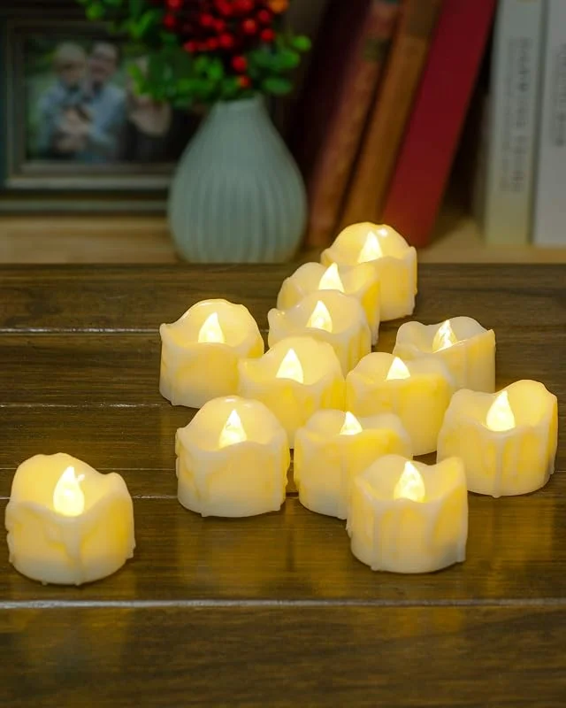 Visita la tienda de PChero PChero Velas LED con temporizador de 6 horas, juego de 12 Velas eléctricas sin llama LED Velas parpadeantes con batería y función de temporizador para decoración de Halloween, habitación, Nochevieja — Luces Navidad