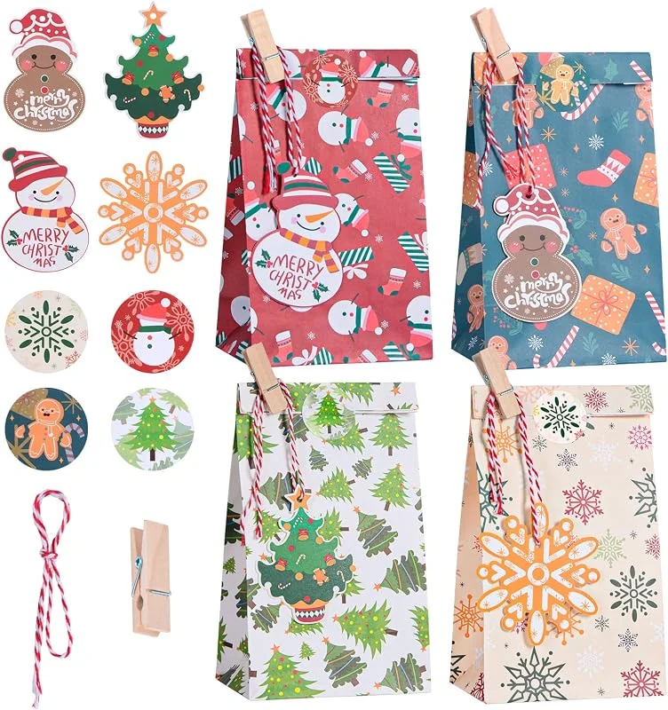 Visita la tienda de Gintan Gintan Bolsa de regalo navideña con clip, 24 unidades, 4 modelos, 6 unidades, bolsa de papel de regalo con 24 pegatinas de dulces y cordón pequeño, bolsa de regalo navideña. — Envoltorio regalo