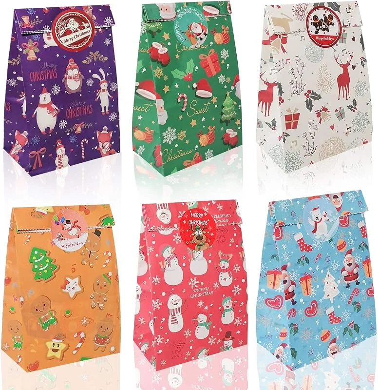 RFWIN - Bolsas de papel de Navidad, 30 unidades, bolsas de regalo de papel de Navidad para aperitivos y dulces para niños con pegatinas de Navidad — Envoltorio regalo